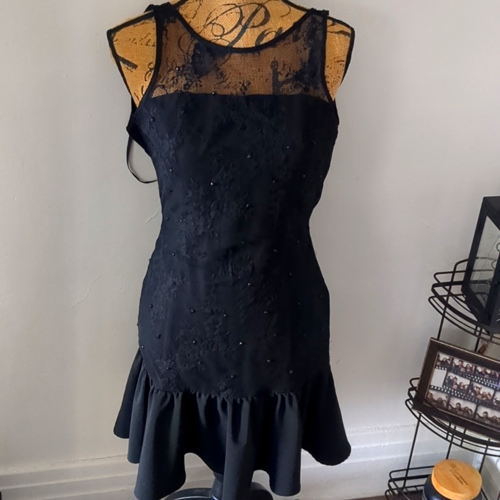 Lace & Sequins dress with ruffled bottom